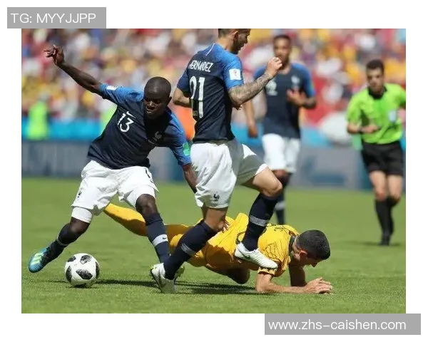 足球裁判用表的功能与重要性解析及其对比赛公正性的影响探讨